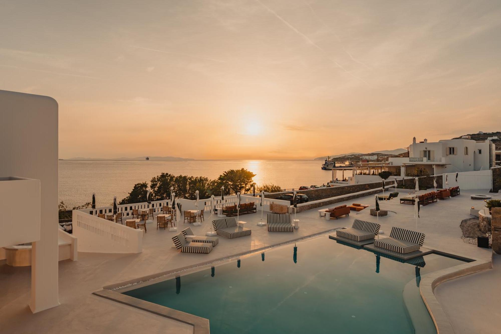 Croco Mykonos Hotel Tourlos Exterior foto